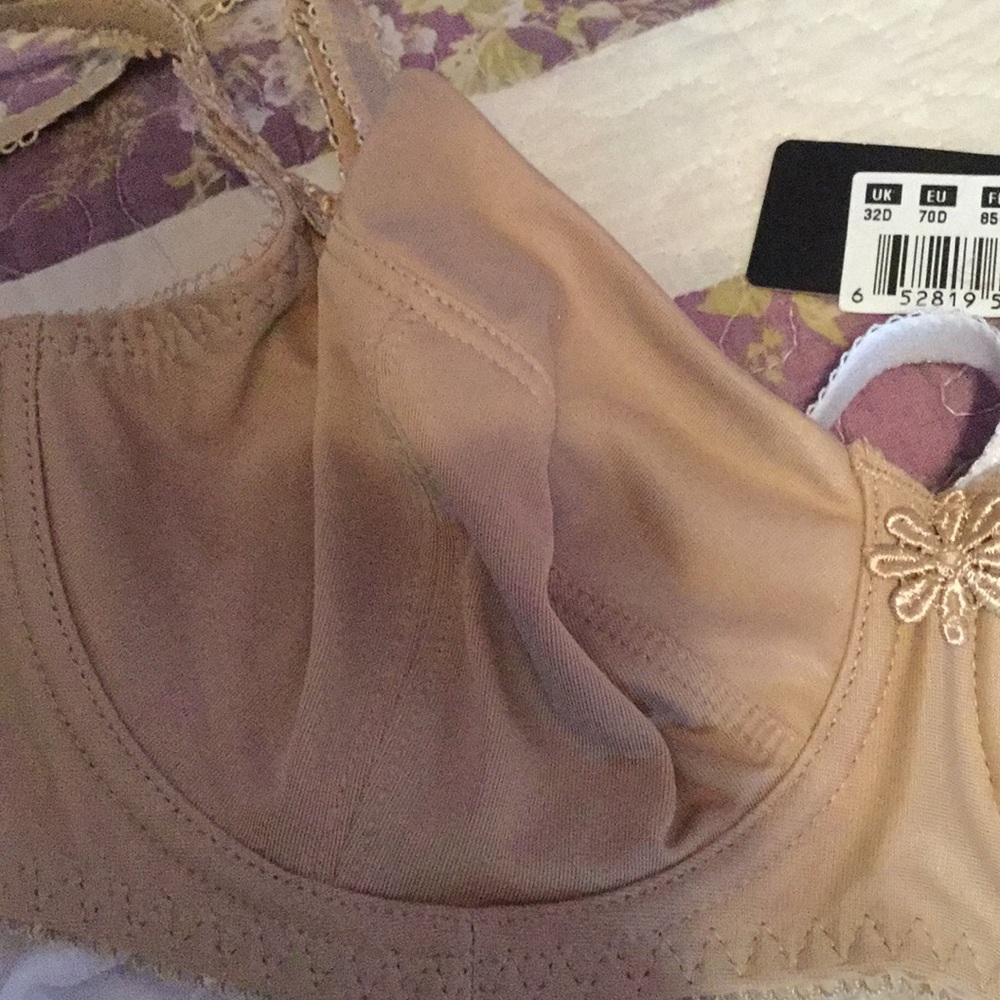 Two bra underwire - Picture 2 of 4